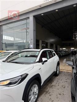 تۆیۆتا کۆرۆلا کرۆس